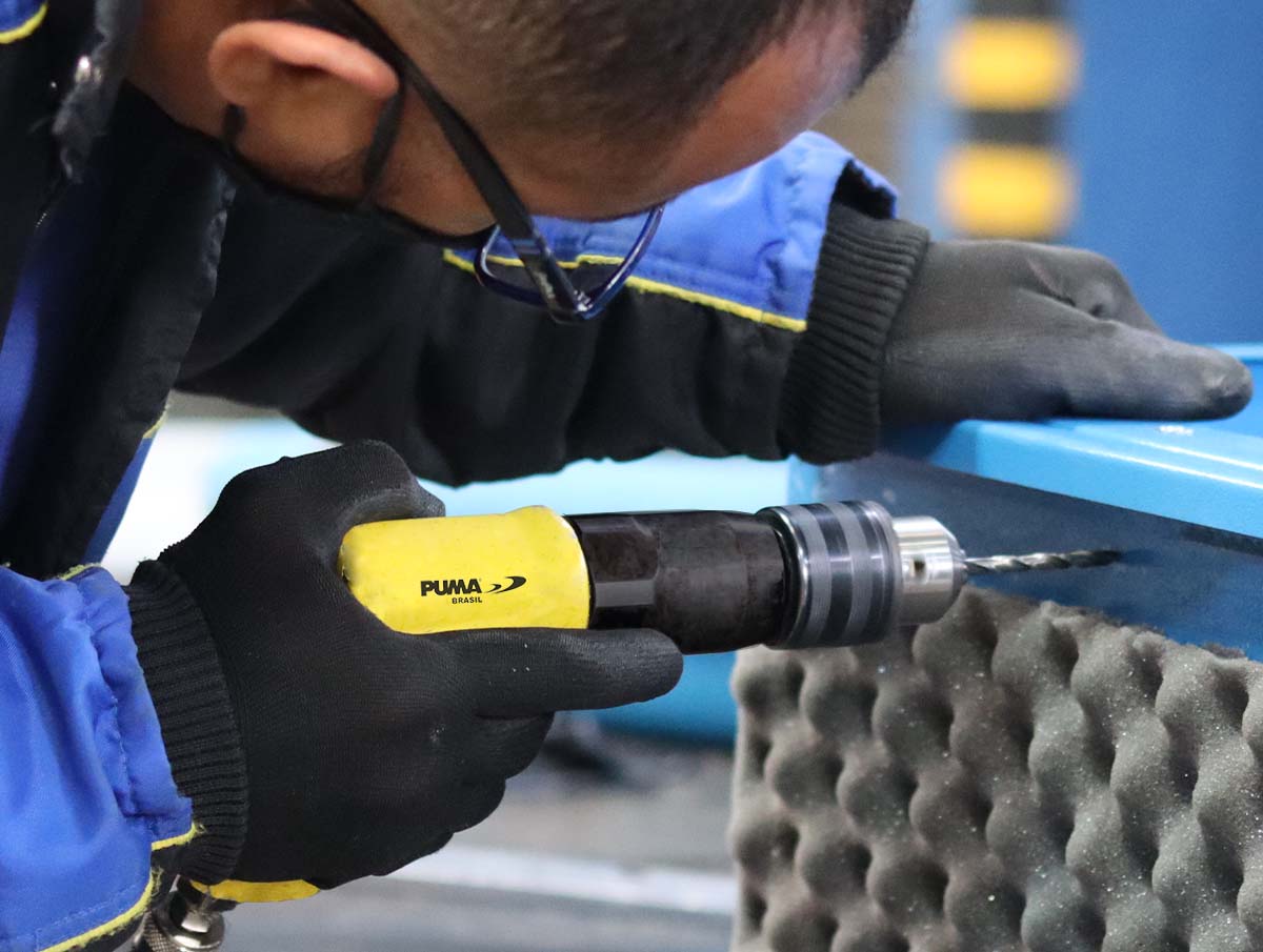 Segurança no trabalho com ferramentas pneumáticas: Entenda como manter o  ambiente de trabalho seguro! - Puma Brasil